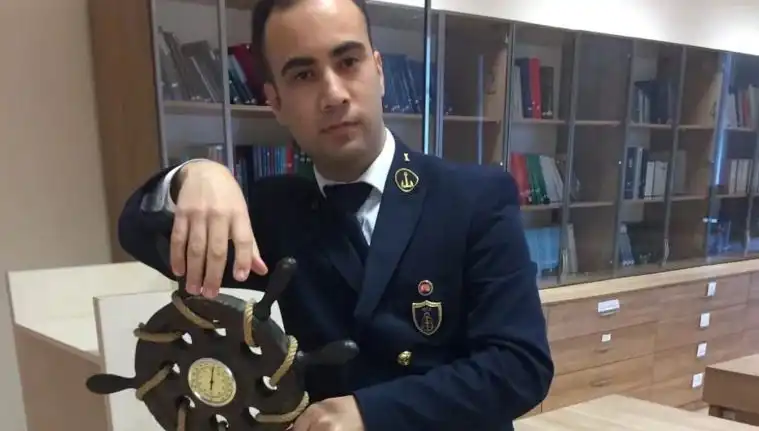 Stajyer Denizci Berkan'dan Gelen Acı Haber, Aileyi Yasa Boğdu