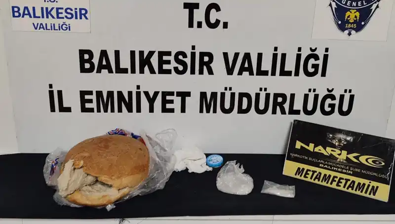 Ekmeğin İçine Gizlenmiş Uyuşturucu: 10 Kişilik Şebeke Çökertildi