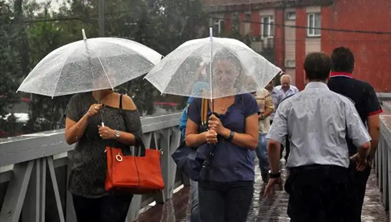 Sıcaklık Dalgası ve Sağanak Yağışlar: Hava Durumu Uyarıları Geliyor!
