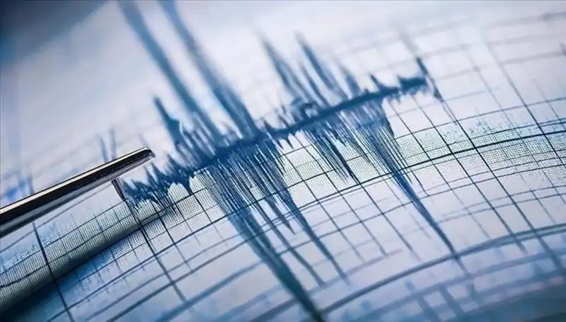 Ege Denizi'nde Şok Eden 3.3 Büyüklüğünde Deprem Meydana Geldi