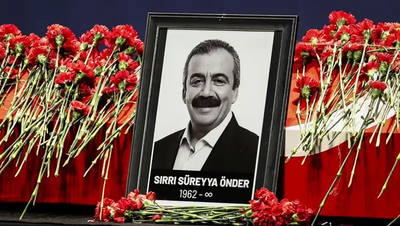 Meclis'te Sırrı Süreyya Önder Anması: Hatıralar ve Mesajlar