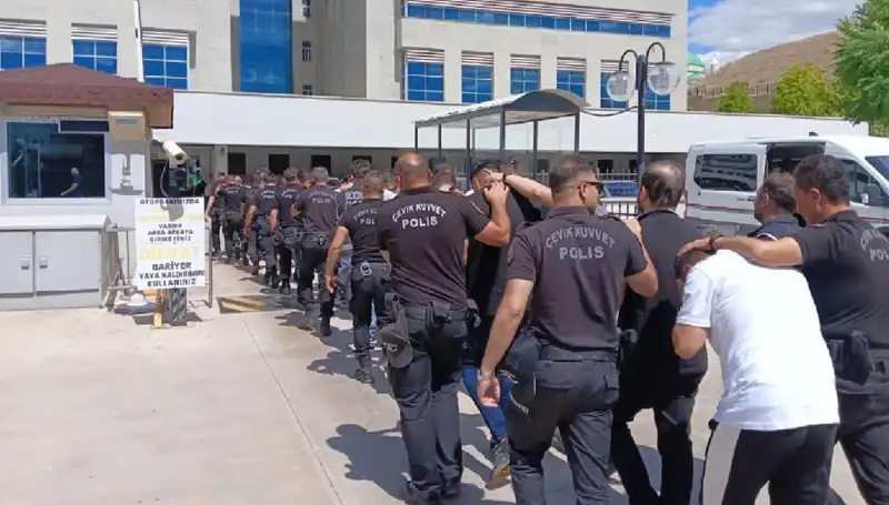 Ankara'da Tehditlerle Haraç Kesen Çeteye Büyük Darbe! Avukatların Rolü Şaşırttı