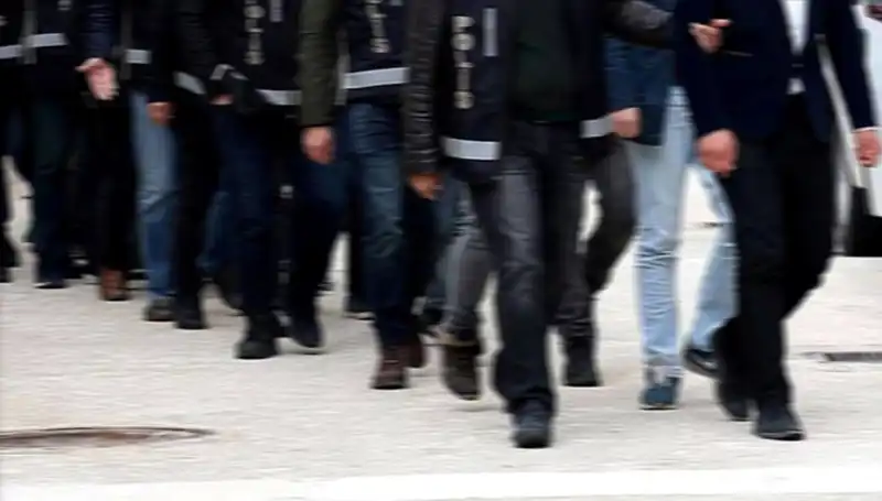 Kadın Profili ile Gelen "Balkız" Tuzağı: Sosyal Medyada Gasp Skandalı