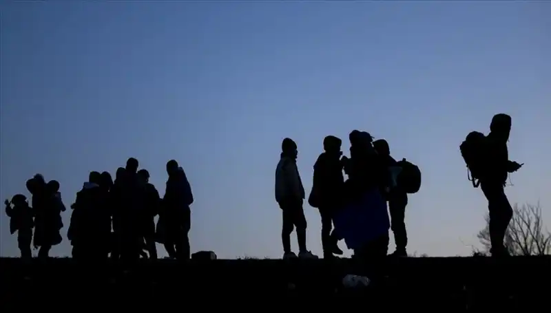 Edirne'de 21 Düzensiz Göçmen Yakalandı: Sınır Güvenliği Artıyor mu?