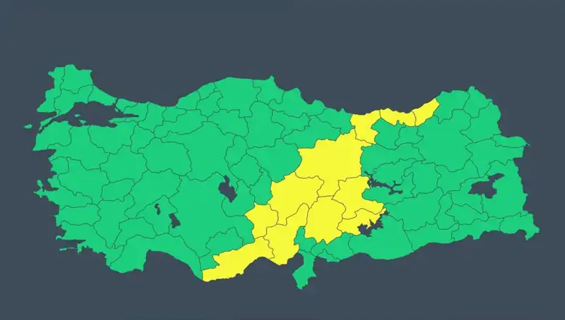 11 İl İçin Sağanak ve Fırtına Uyarısı: Hava Durumu Alarm Veriyor!