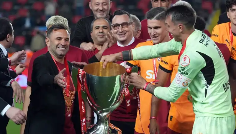 Okan Buruk'tan Cesur Açıklama: Galatasaray'daki Hedefleri ve Beklentileri