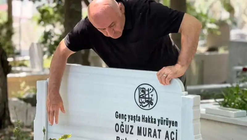 Aci Ailesinin Hüzünlü Babalar Günü Hatırası