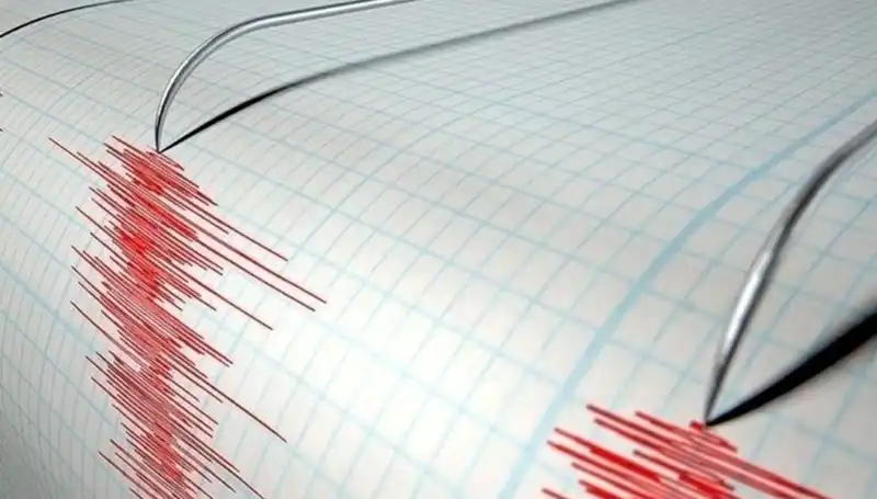 Akdeniz’de Gece Yarısı 3.8 Büyüklüğünde Deprem Meydana Geldi