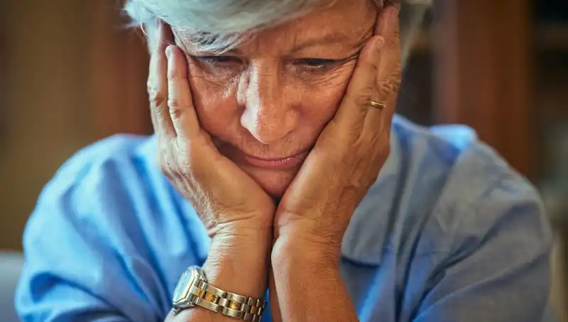 40'lı Yaşlarındaki Kadın Alzheimer Teşhisiyle Hayatını Değiştirdi