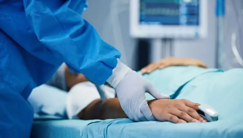 Hastalığın Gölgesinde: Belirtisiz Yakalanan Adamın Kısa Süreli Hayatı