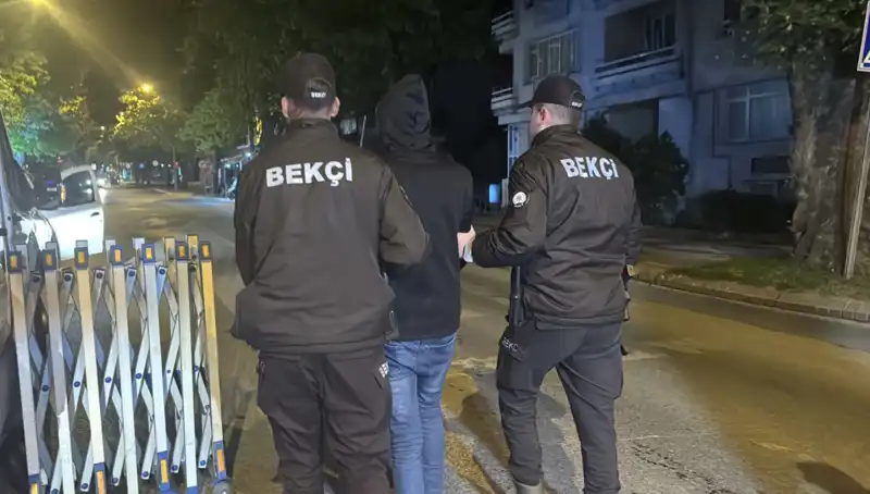 Edirne’de Düzensiz Göçmen Operasyonu: 4 Kişi Yakalandı, Sınır Güvenliği Artıyor