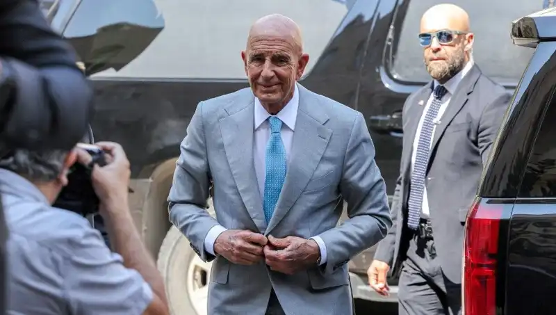 ABD Elçisi Barrack’tan Suriye’ye Sükunet ve İstikrar Çağrısı