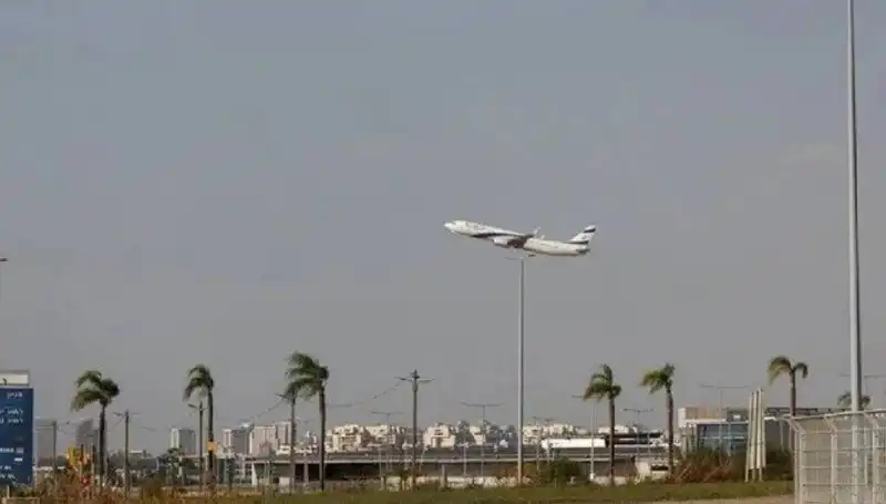 Yemenli Husiler, Ben Gurion Havalimanı’nı Hedef Alarak Gerginliği Artırdı
