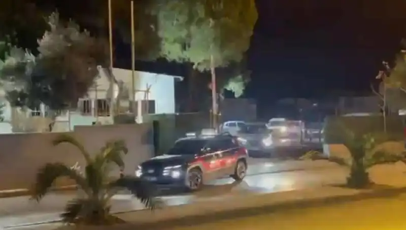 İzmir'de Şok Operasyon: 24 Saatte 141 Hükümlü Tutuklandı!