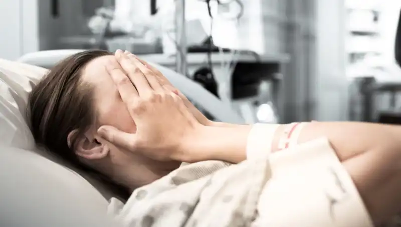 Kanserin Sessiz Sinsi Belirtisi: Doktorların Fark Etmediği Bir Tehlike